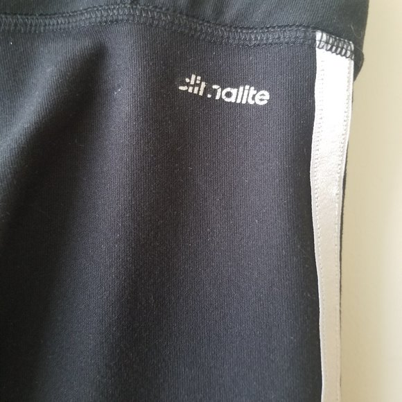 Adidas Climate Women's Tee and Leggings Sweat Set - Picture 8 of 13